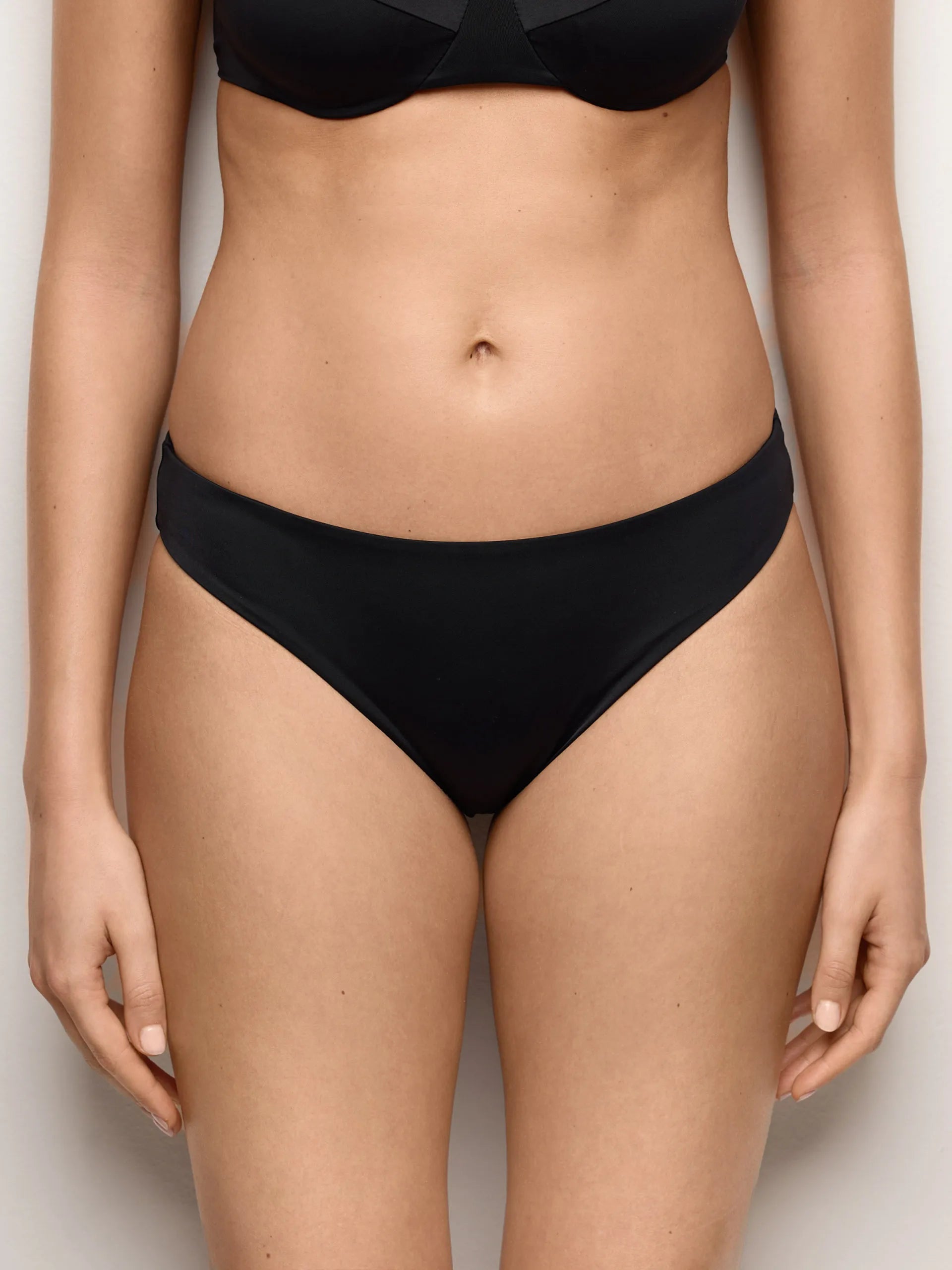 Yamamay Croatia Medium-side bottom | CSLD192001_072_03.jpg