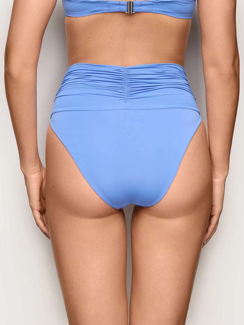 Yamamay Croatia High-side bottom | CSLD192014_038_05.jpg