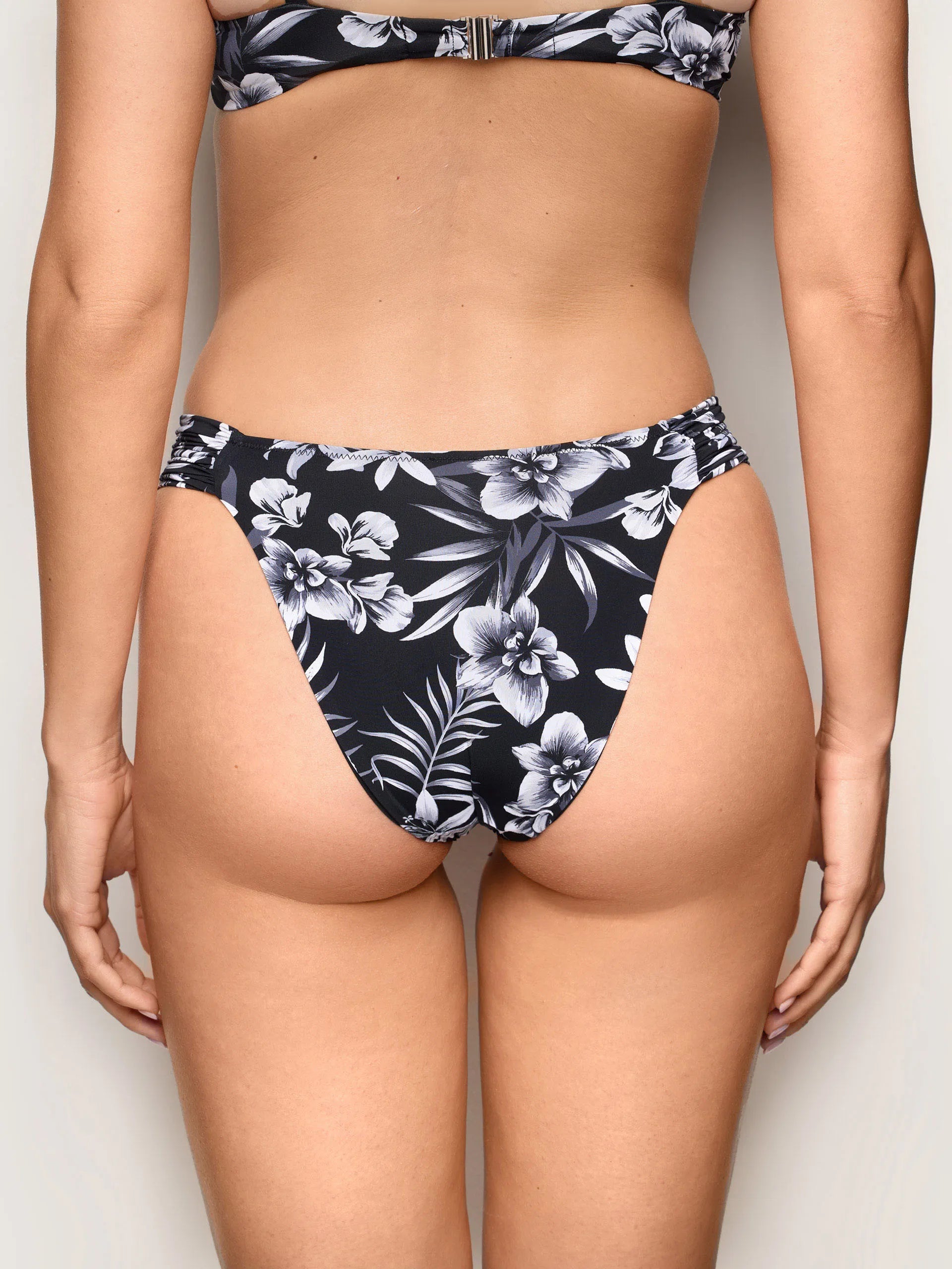 Yamamay Croatia Medium-side bottom | CSLD192035_128_05.jpg