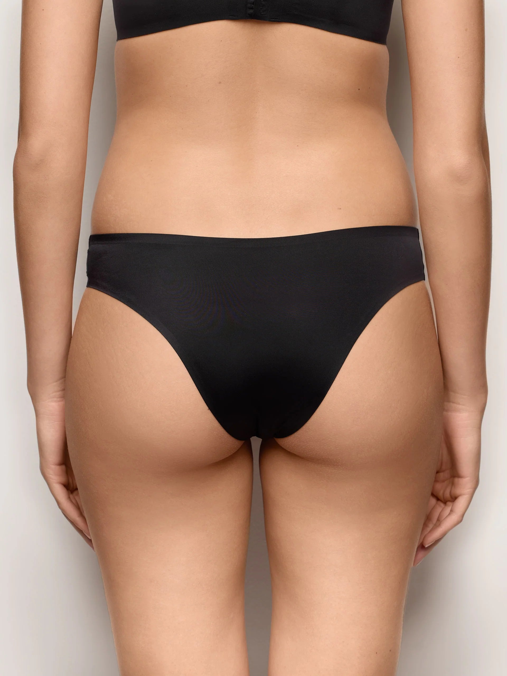 Yamamay Croatia Brazilian briefs | IBND99X041072_04_774828b2-02c6-4a41-9fa3-92a2eb8008b2.jpg