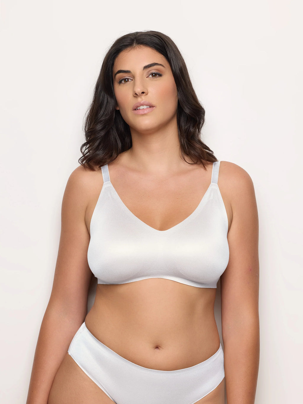 Yamamay Croatia Bralette bra w/removable cup inserts | IBRD99X006096_01_d3b9c92f-fcf5-4c37-8631-c2252e6ecdb7.jpg