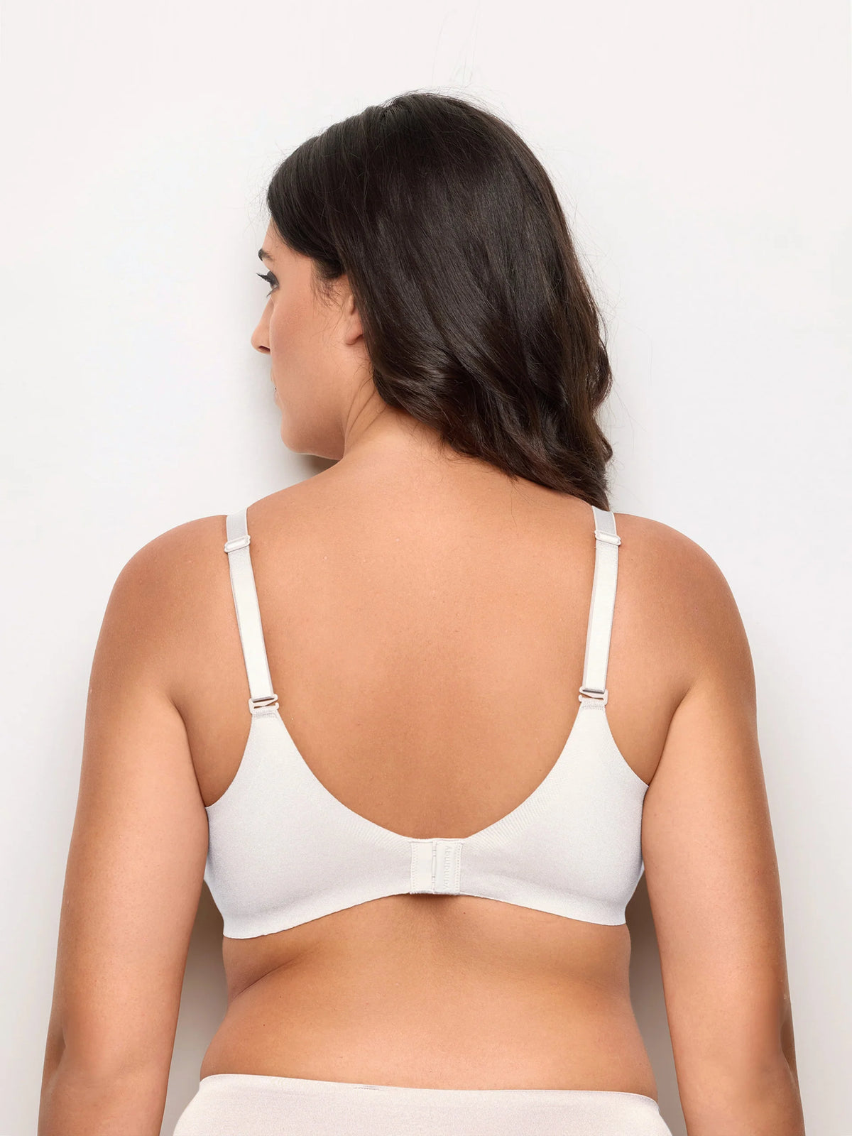 Yamamay Croatia Bralette bra w/removable cup inserts | IBRD99X006096_03_50af5d19-05f8-4f7b-bae3-58286beb55d5.jpg