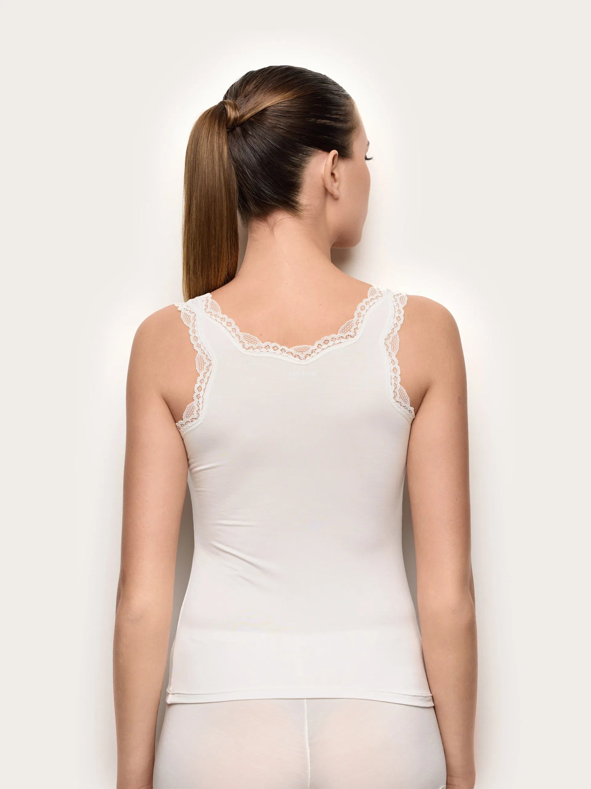 Yamamay Croatia Camisole | ICRD191004_096_04.jpg