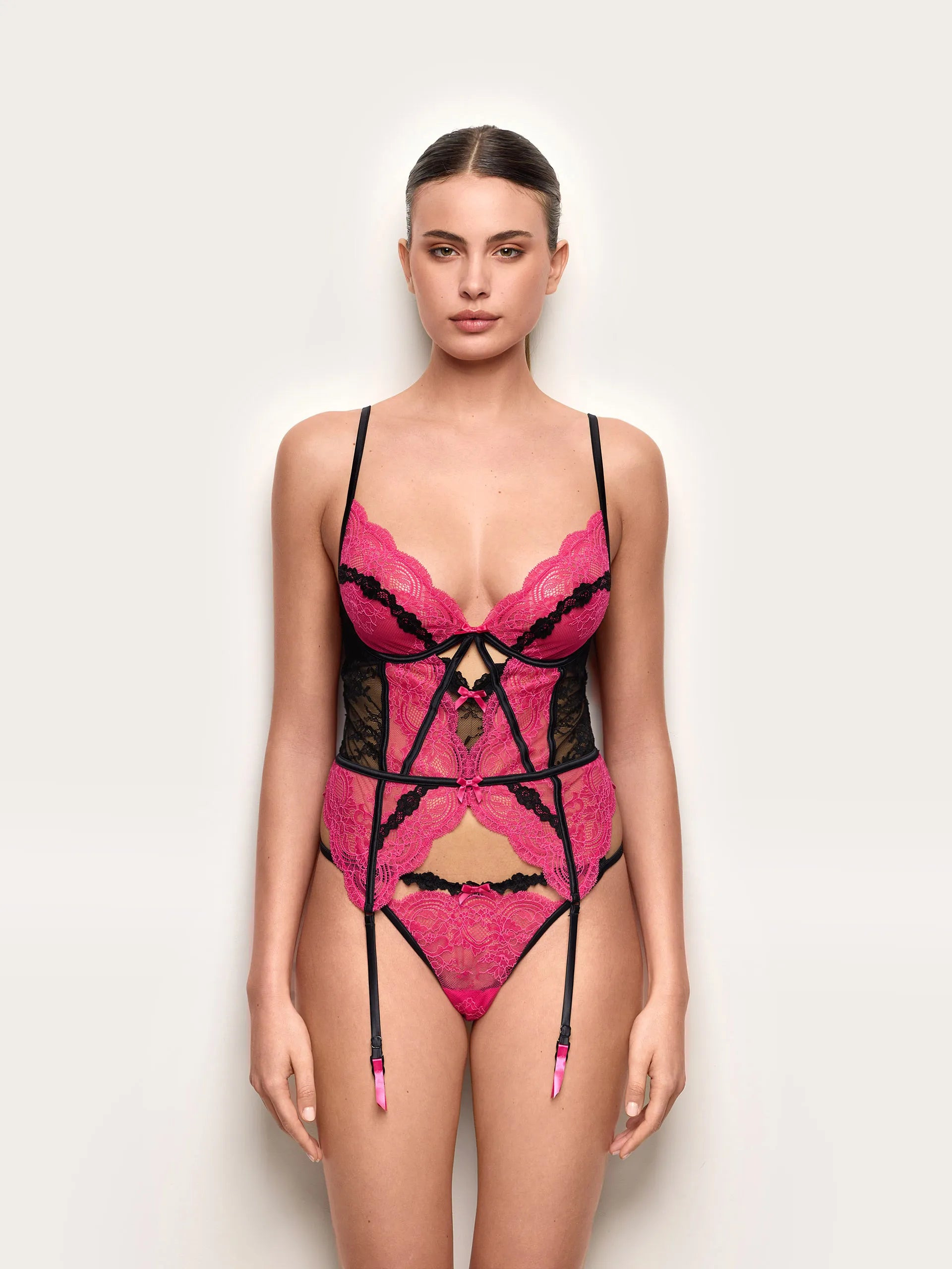 Yamamay Croatia Corset | ICRD191005_040_02.jpg