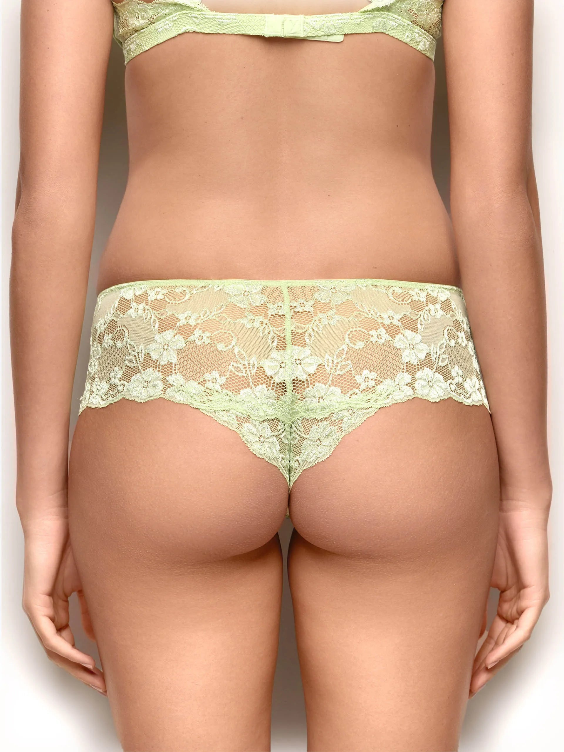Yamamay Croatia Brazilian knickers | ICUD191004_109_04.jpg