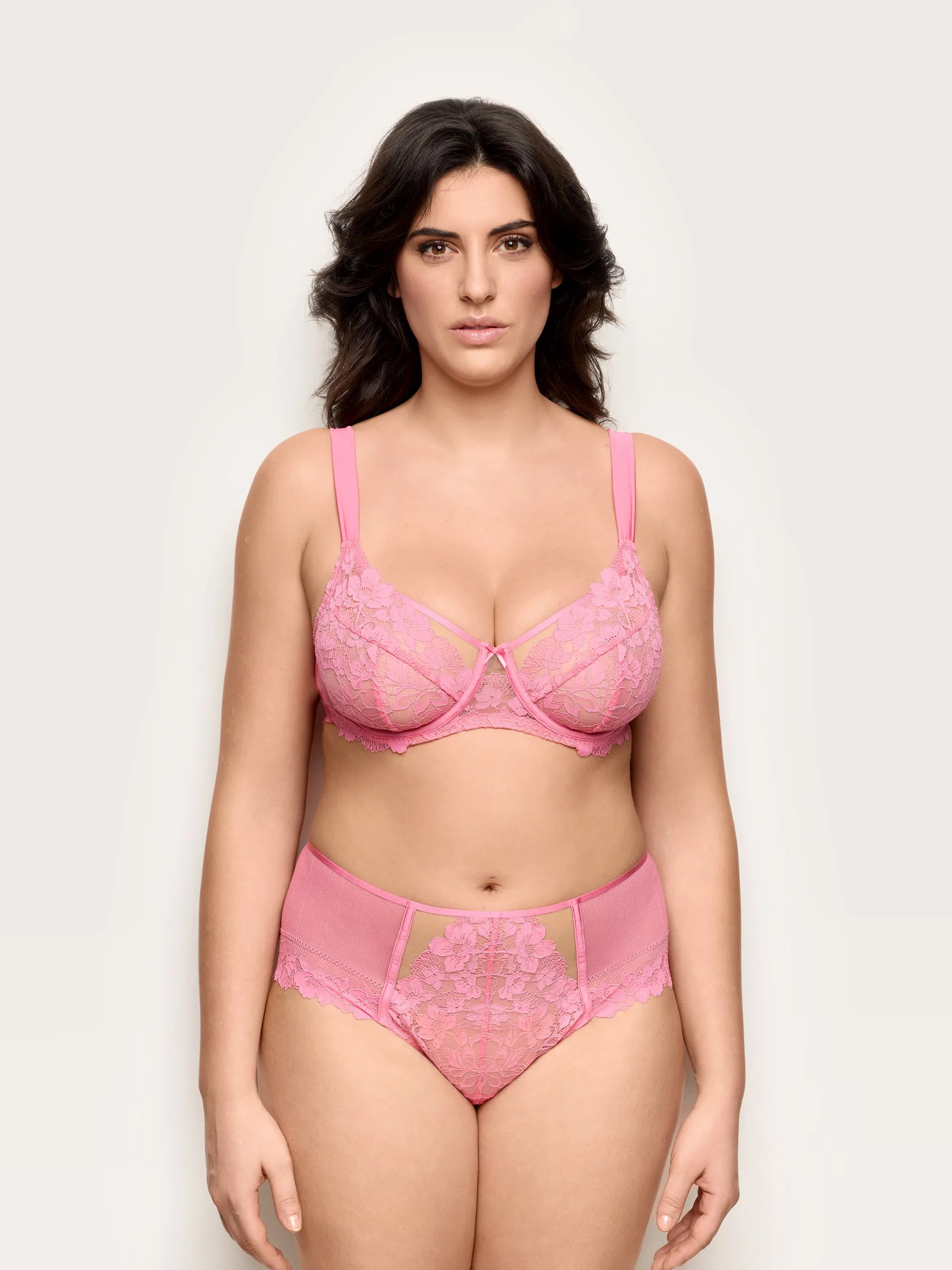 Yamamay Croatia High-waist bottom | ISLD191011_896_02.jpg