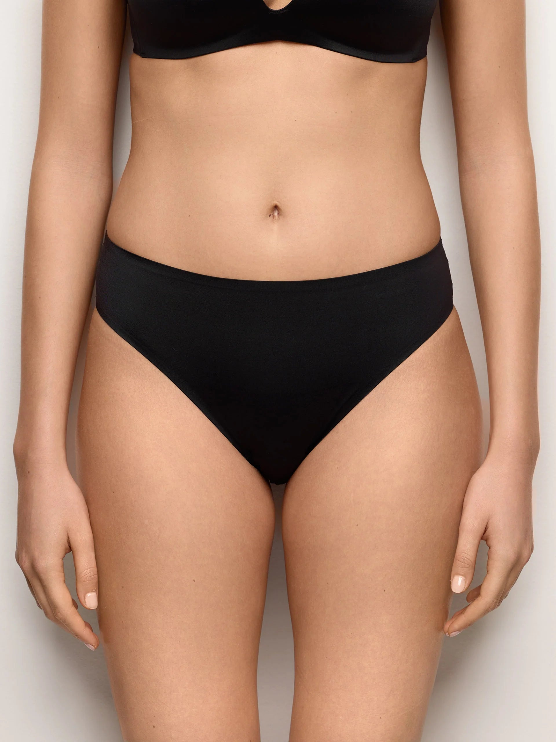Yamamay Croatia Briefs | ISLD99X064072_02_3e680a0f-ac5f-4d4e-9769-c9fcbb59b984.jpg