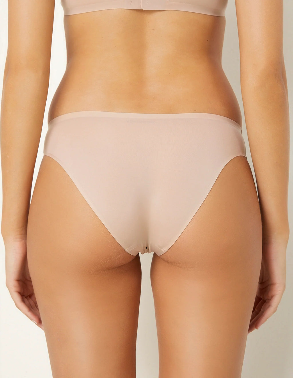 Yamamay Croatia Briefs | ISLD99X067216_05_da197cc8-7484-458e-87cb-fb171ba4155b.jpg