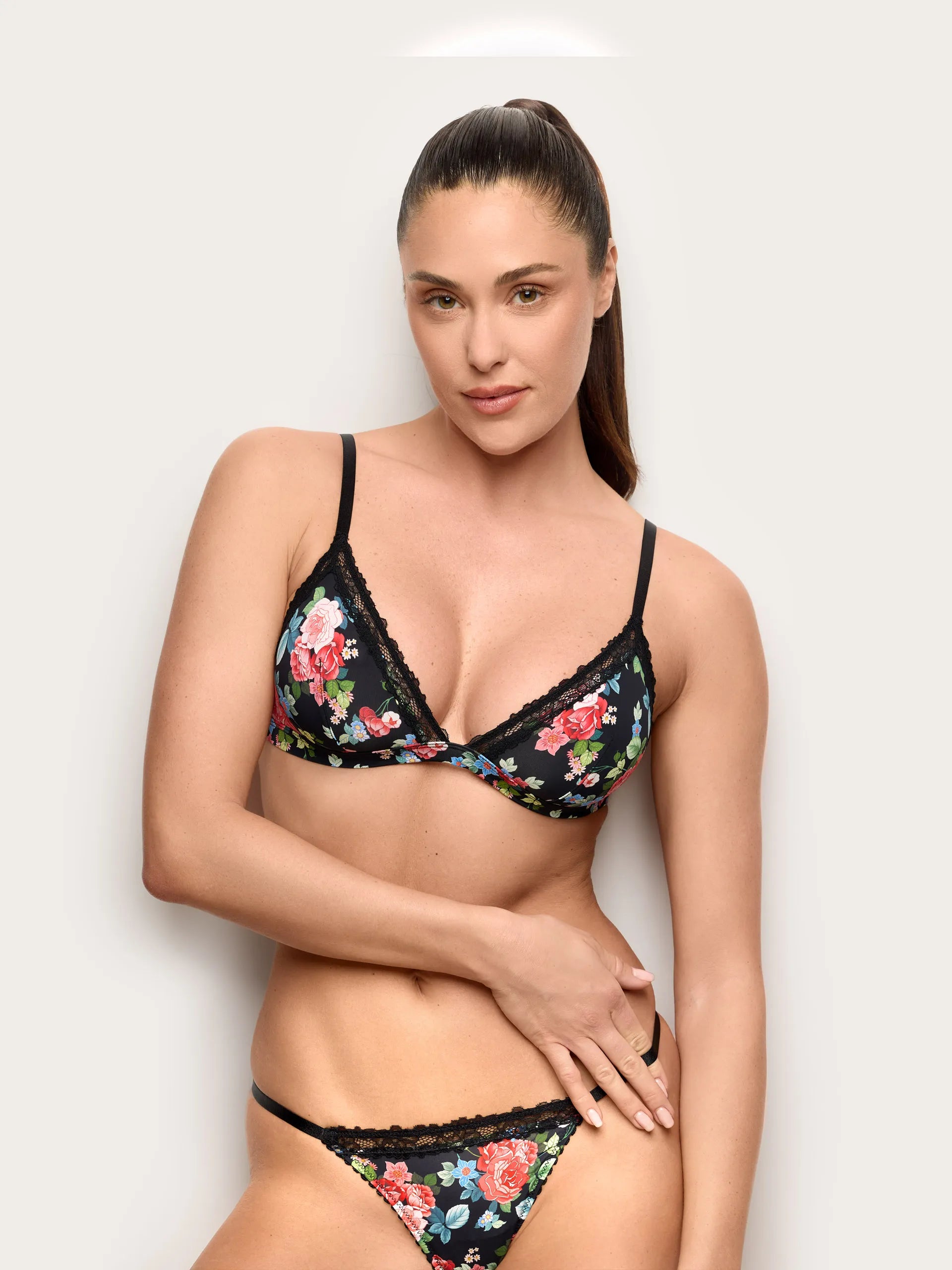 Yamamay Croatia Triangle bra | ITRD191005_128_01.jpg