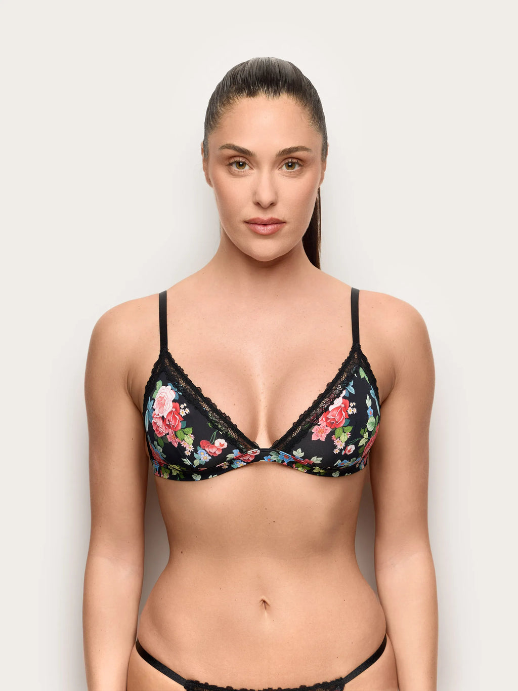 Yamamay Croatia Triangle bra | ITRD191005_128_02.jpg