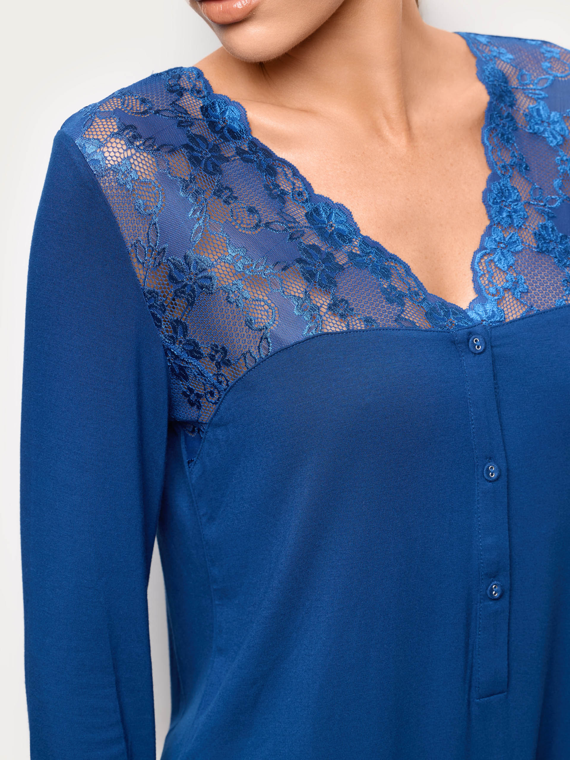 Yamamay Croatia Long-sleeve nightshirt | PCCD193001215_03.jpg