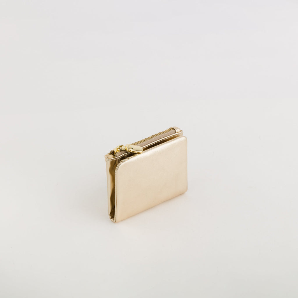 Carpisa Hrvatska – Berenice wallet v3 - Women's Medium Wallet – Light Gold – PDD42502446 – Image 1