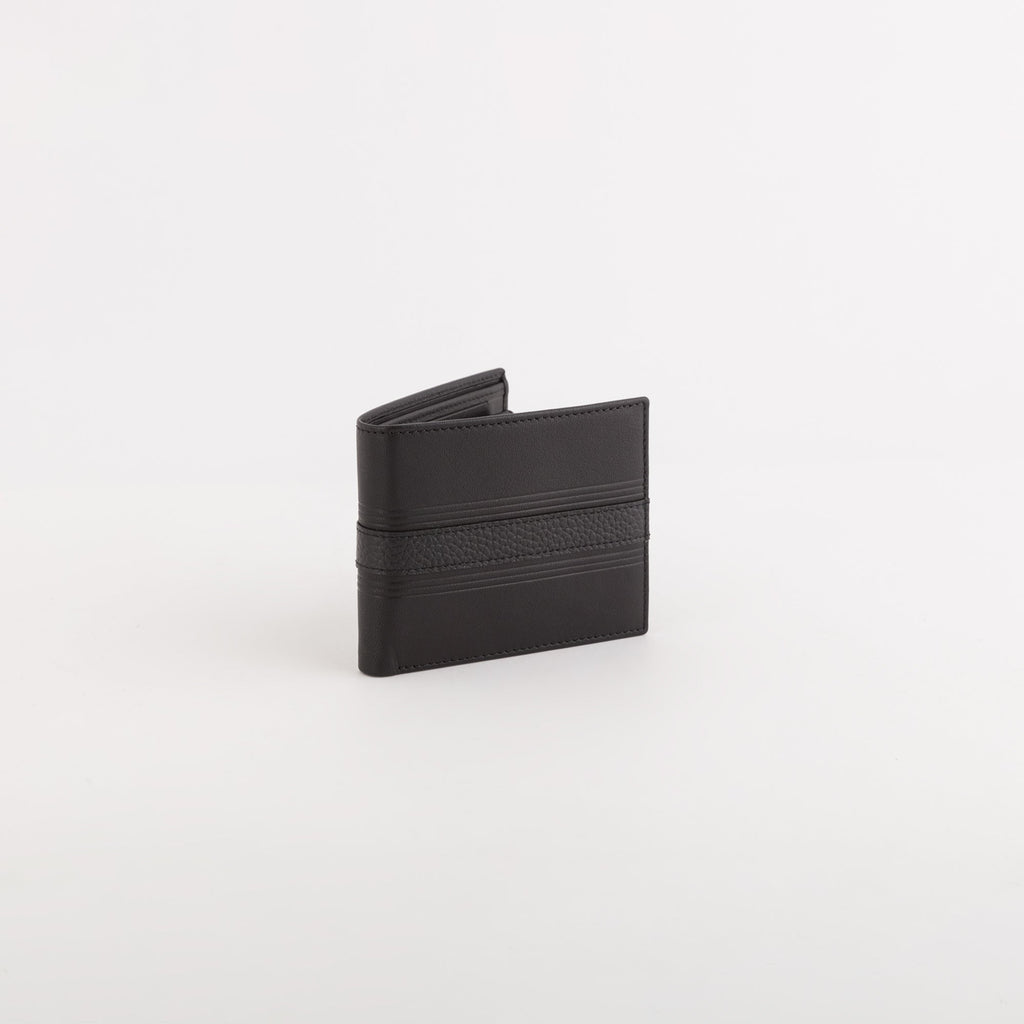 Carpisa Croatia – Raja Wallet - Men's Wallet – Black – PFC99601545 – Image 1 |k=PFC9960154500101_01_basechild