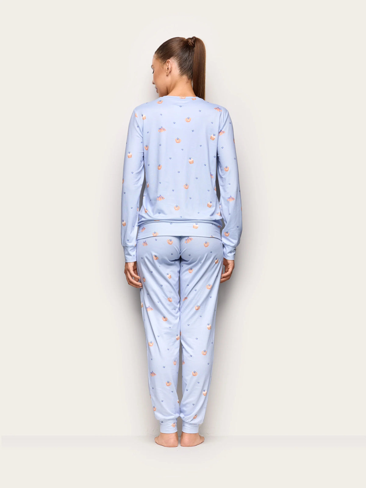 Yamamay Croatia Pyjamas | PPLD193001128_05_81ddd6bf-1d96-4b79-8ef2-9a743acf3561.jpg