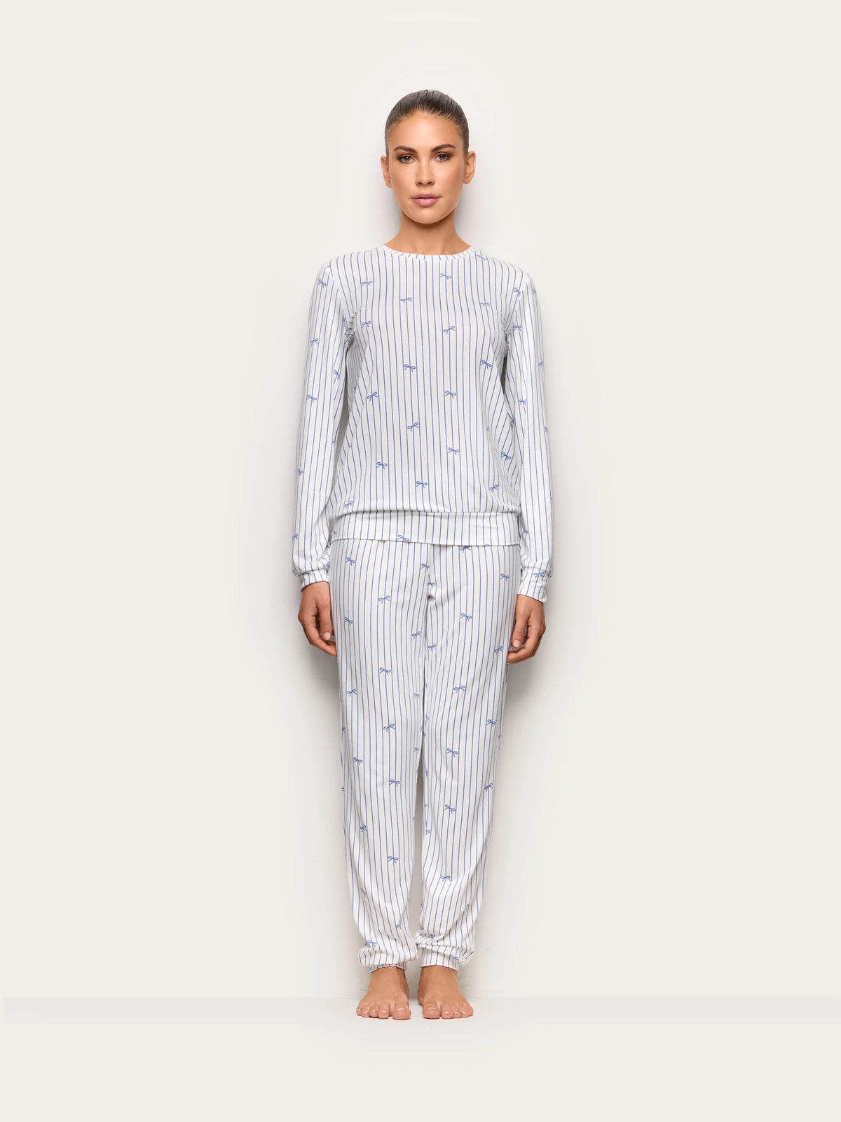 Yamamay Croatia Pyjamas | PPLD193002128_02_ce806e0a-2781-4284-a995-90410336872c.jpg