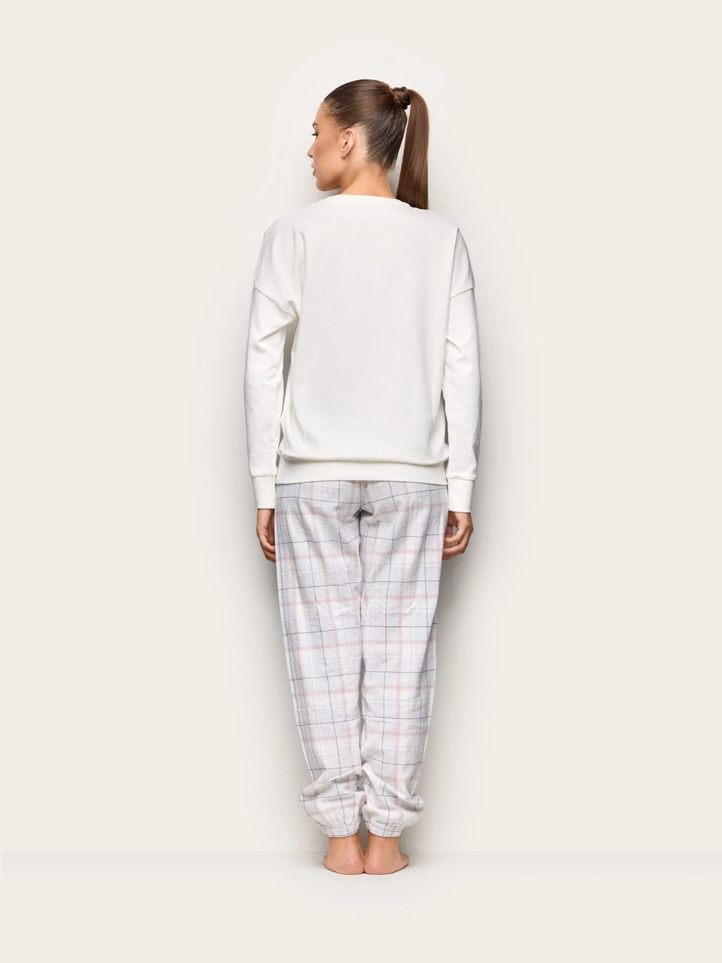 Yamamay Croatia Pyjamas | PPLD193004244_05_01abd2cb-af15-4bae-a6e3-26af688ca08e.jpg
