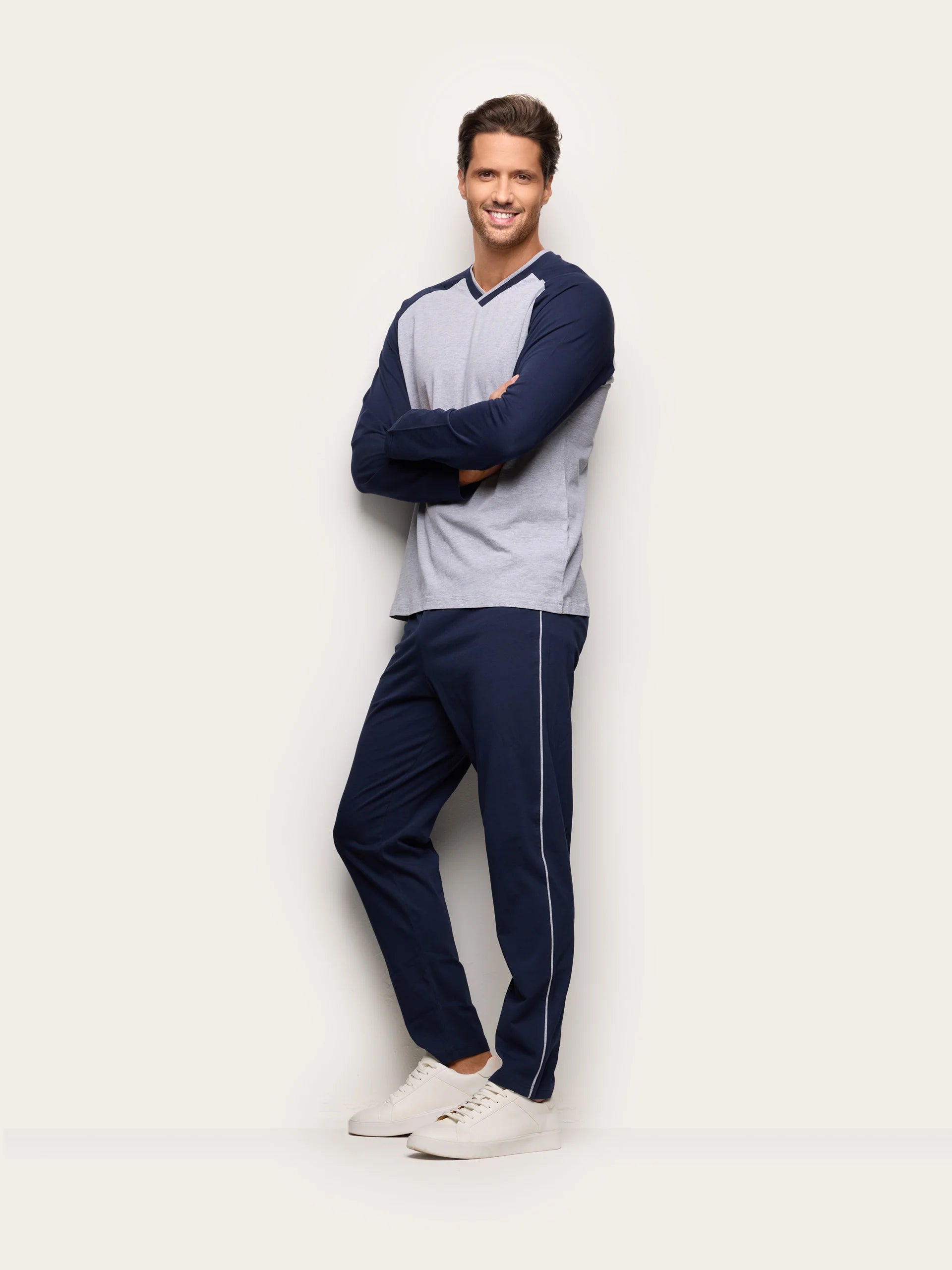 Yamamay Croatia Pyjamas | PPLU193006133_01_8fc6a3b7-03e6-4ddc-9107-d5f247e24656.jpg