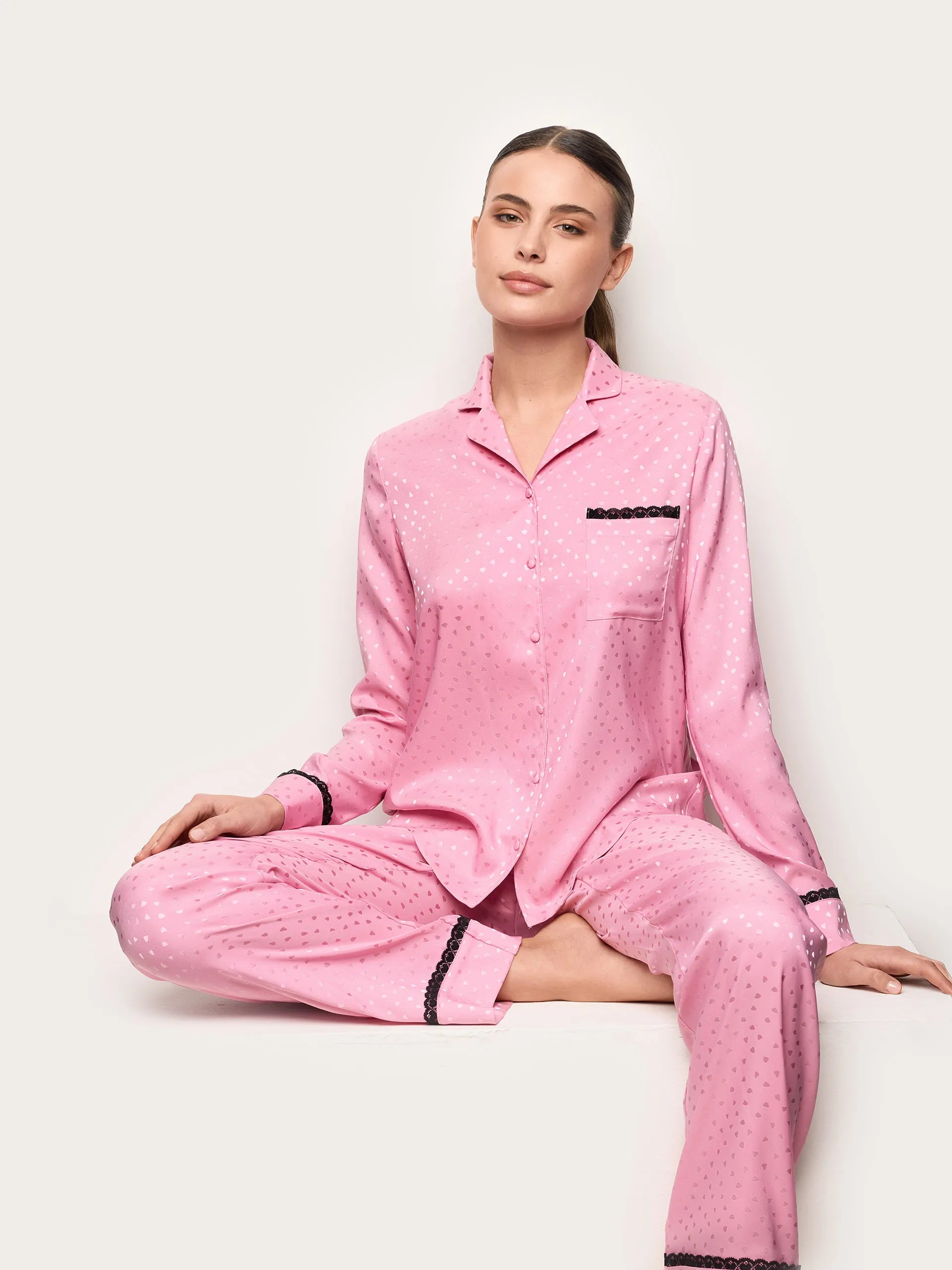 Yamamay Croatia Long-Pyjamas with front opening | PPRD191002_086_01.jpg