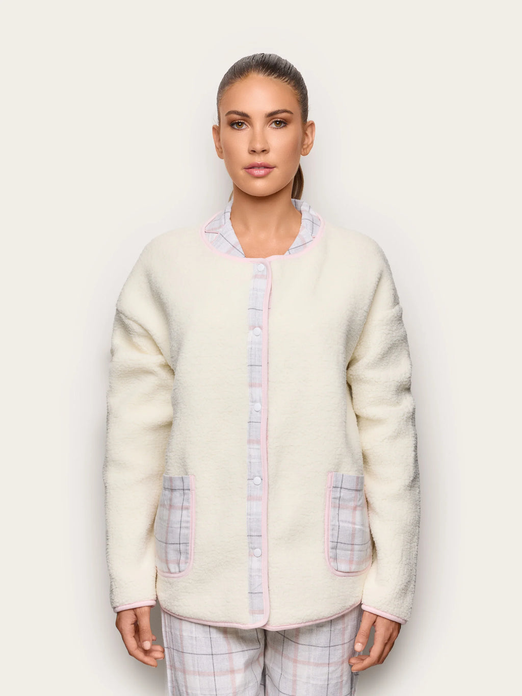 Yamamay Croatia Bed jacket | PVED193004244_02_fb698ba0-4847-4d8f-b1ad-8b58118e130b.jpg