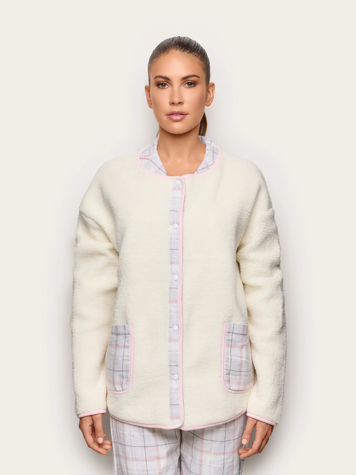 Yamamay Croatia Bed jacket | PVED193004244_02_fb698ba0-4847-4d8f-b1ad-8b58118e130b.jpg