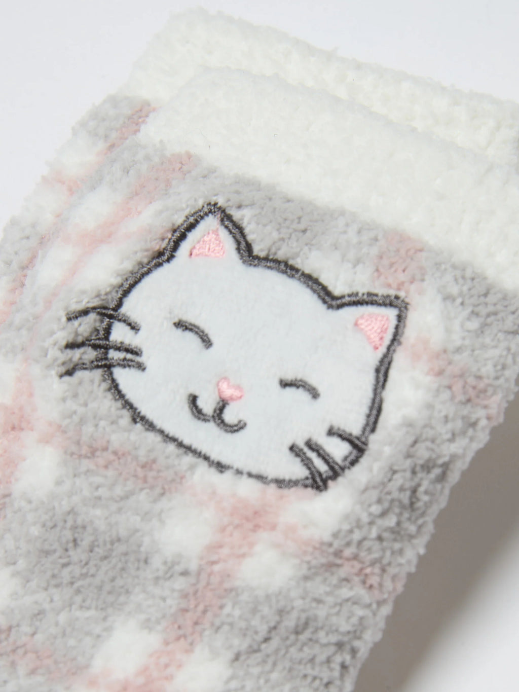 Yamamay Croatia Anti skid socks | SPFD193004128_07_5507e362-cc5b-47bf-962d-0cae354e354a.jpg
