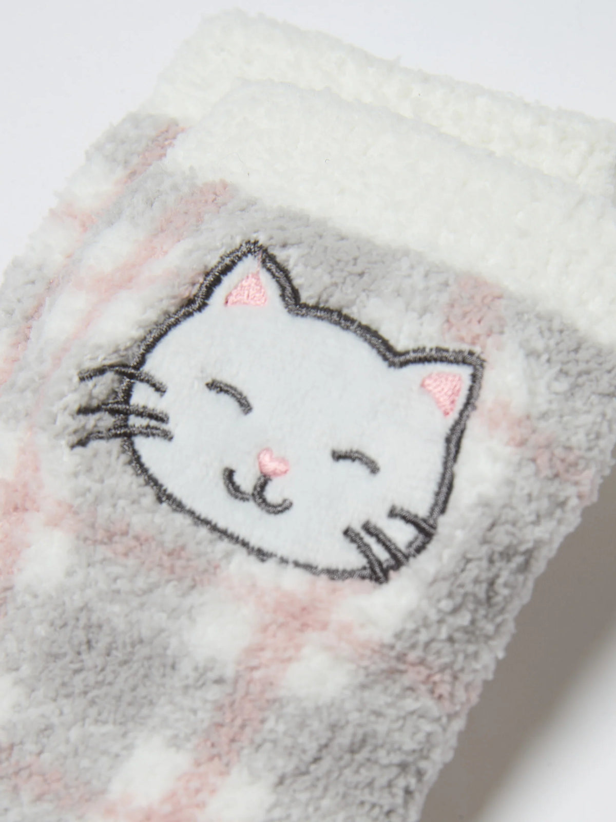 Yamamay Croatia Anti skid socks | SPFD193004128_07_5507e362-cc5b-47bf-962d-0cae354e354a.jpg