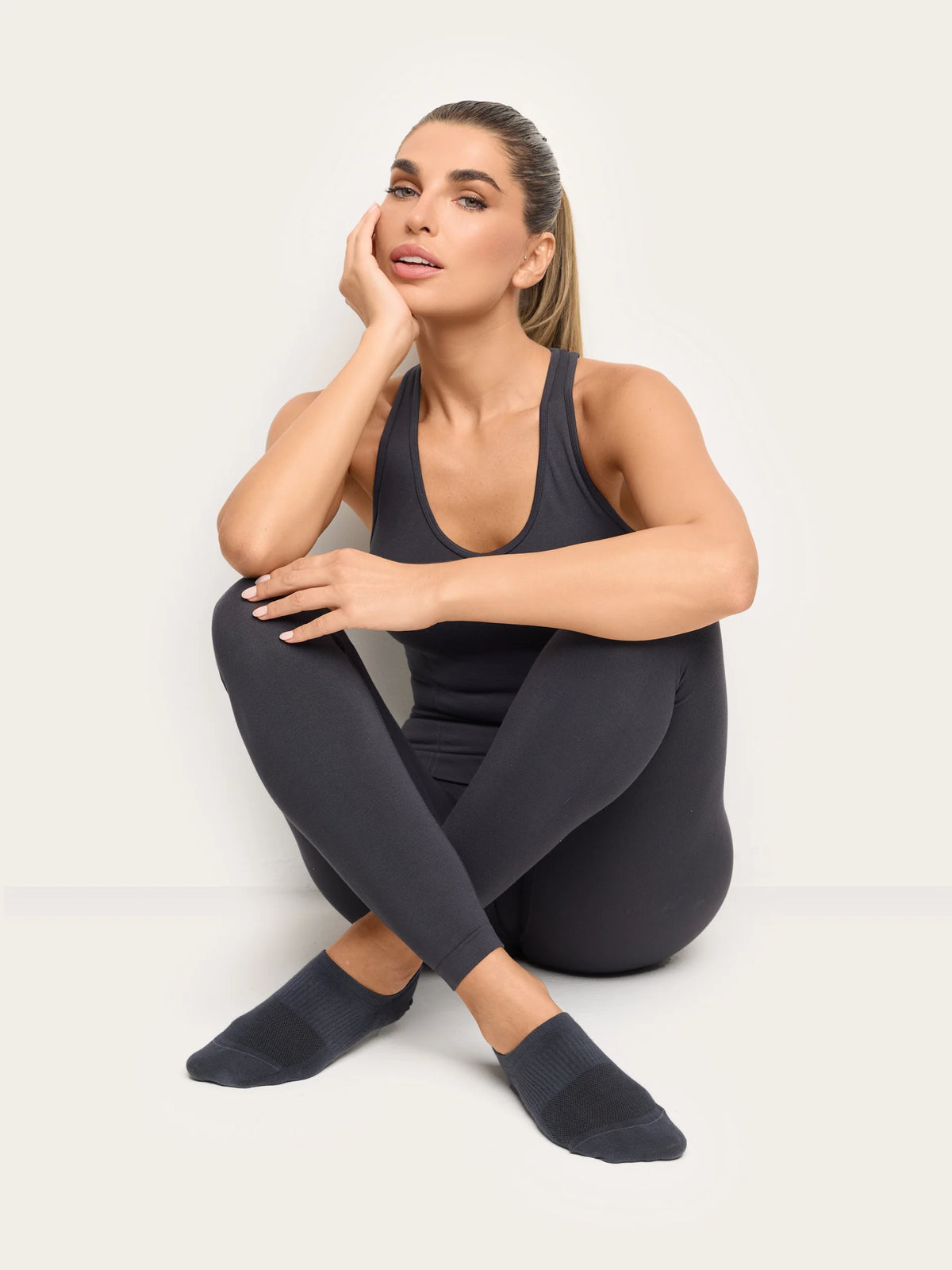 Yamamay Croatia Short socks | TCZD193004136_01_aeecbefe-216b-4861-8195-fda1bdc1ebad.jpg