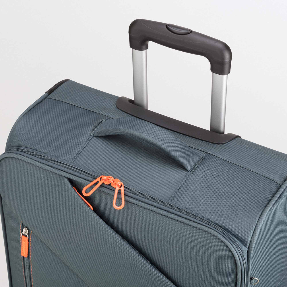Roadmate – Srednji polutvrdi kofer (M)